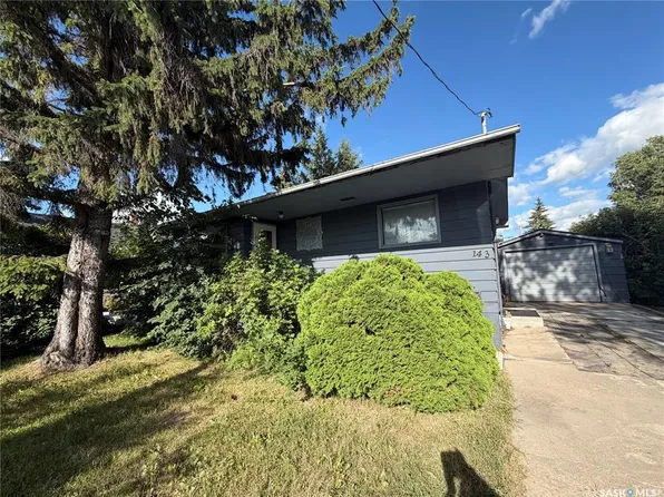 143 Gladstone AVENUE N, Yorkton, SK S3N 2A7
