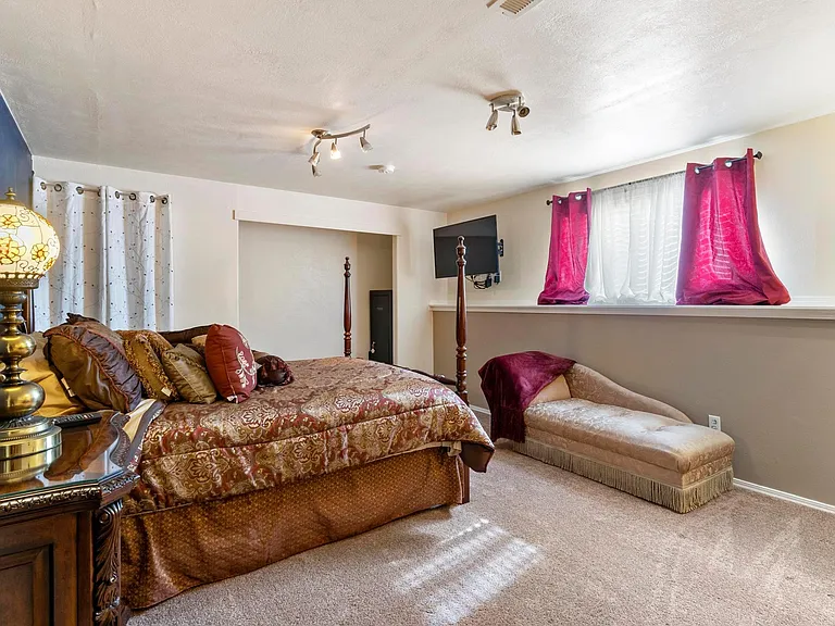 4th bedroom
