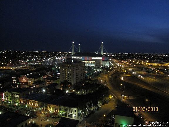 4th image of 215 North Ctr