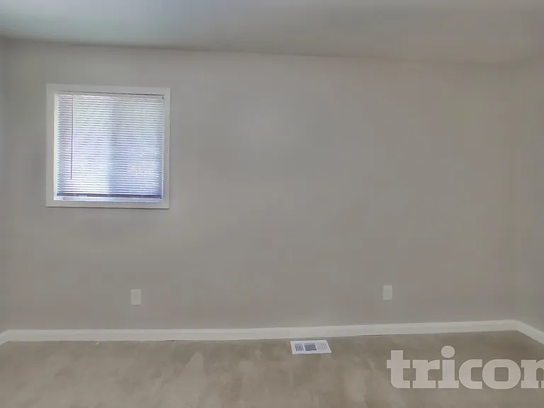 4930 Heritage Valley Dr — Photo 12