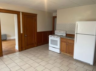 5 Salem St #2, Salem, MA 01970