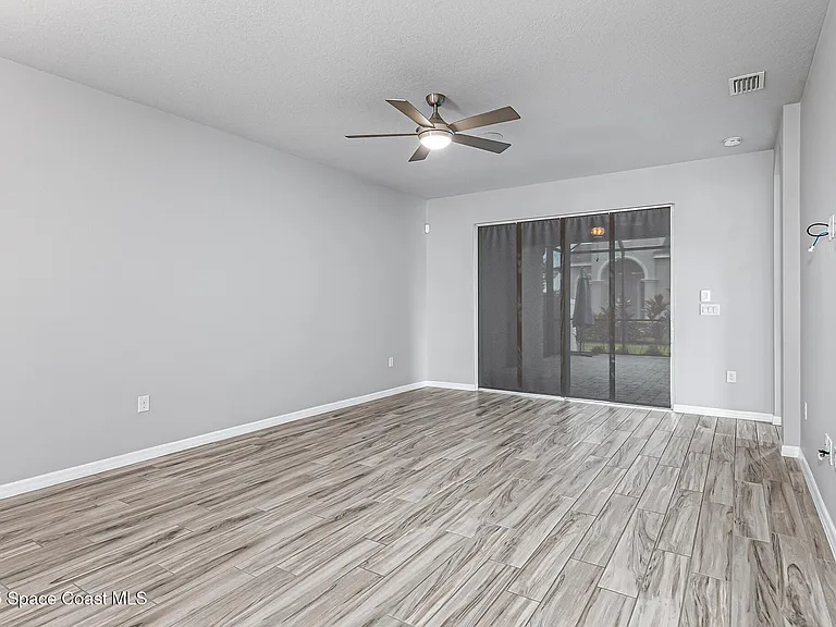7544 Loren Cove Dr — Photo 30