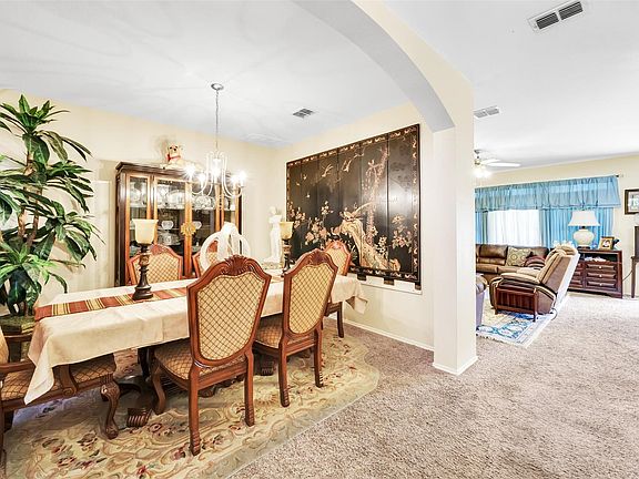 5th image of 5121 Breeze Hollow Ct