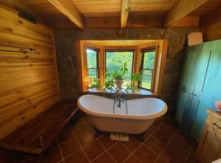 262 Water Tank Hill Rd, Johnson City, TN 37604