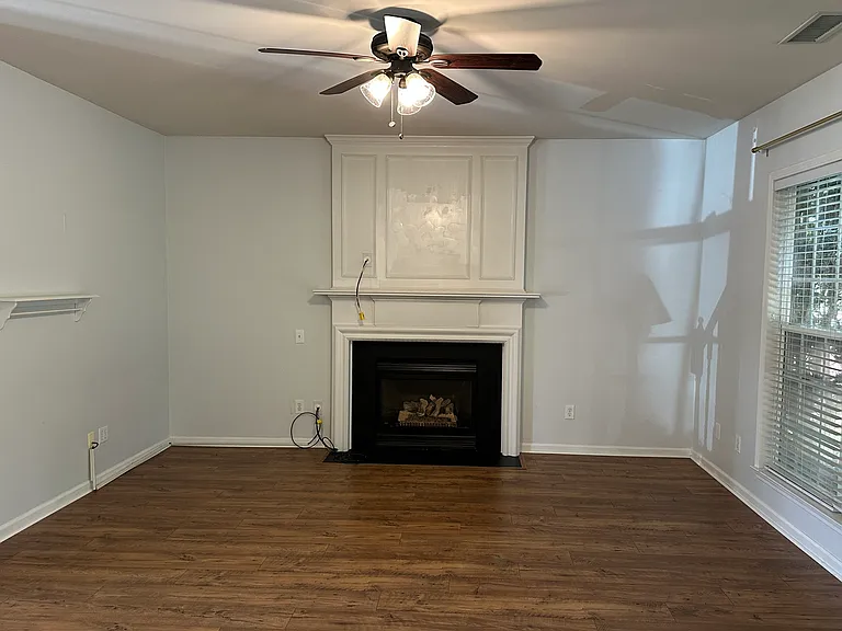 3936 Manor House Dr — Photo 4