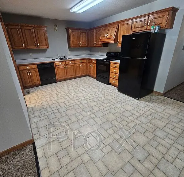512 E Park St #A — Photo 6