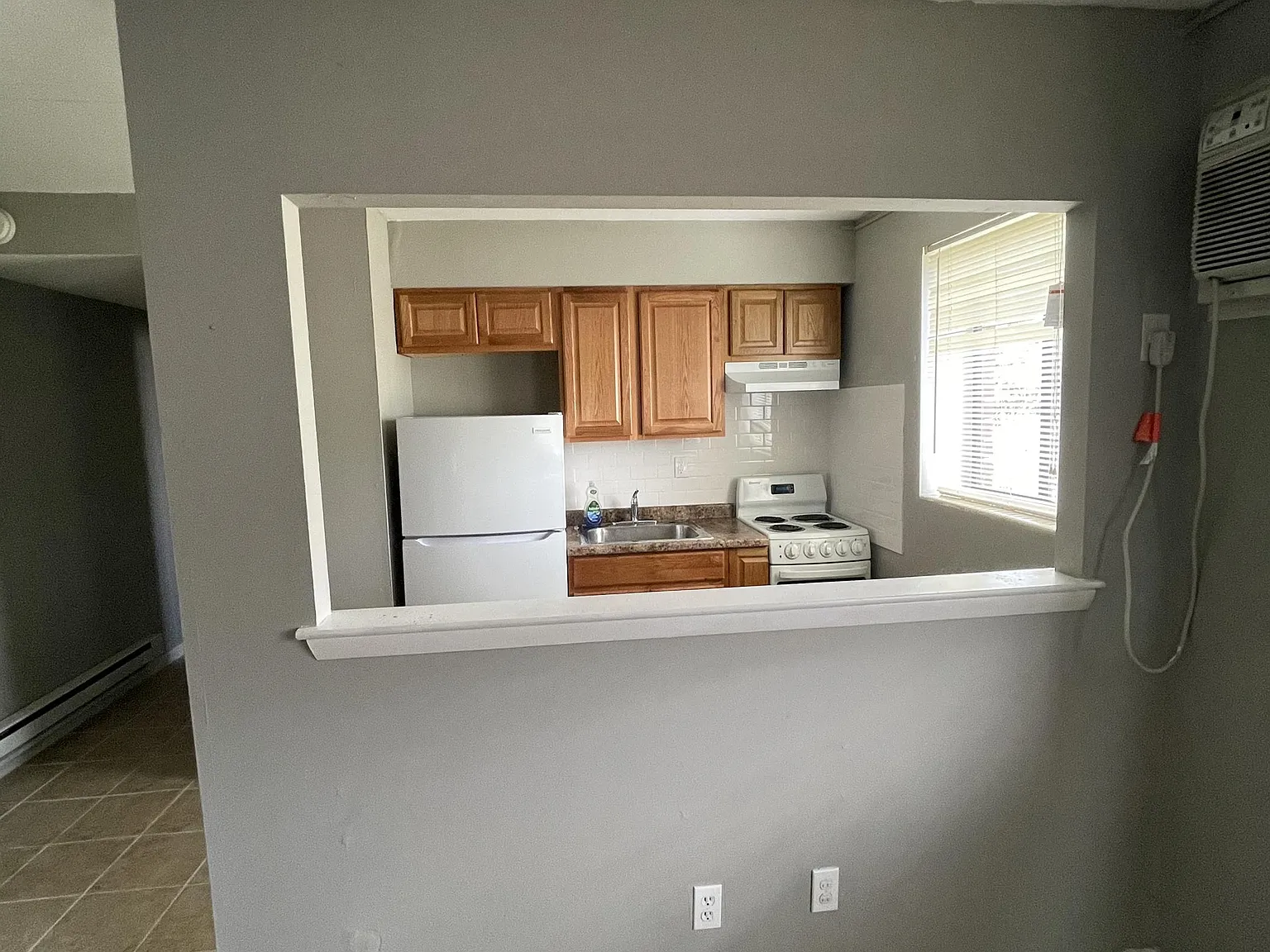 416 South 4th Street - A4 — Photo 3
