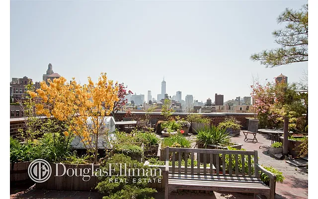 Sold by Douglas Elliman | media 23
