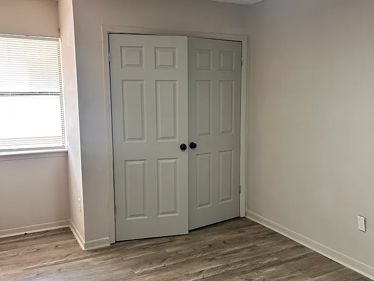 5587 Gates Cv — Photo 13
