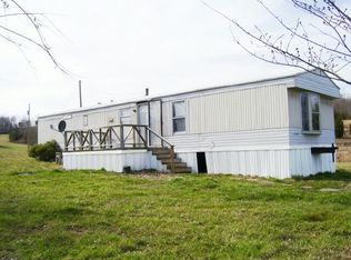 524 Robertson Creek Rd, Whitesburg, TN 37891