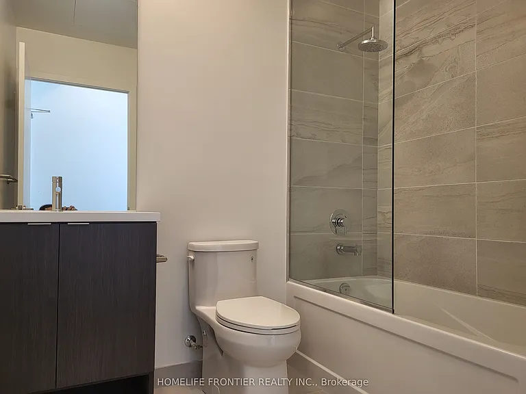 138 Downes St #3210 — Photo 9