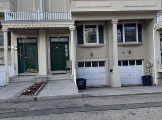 16 Cobblers Ln #A, Staten Island, NY 10304