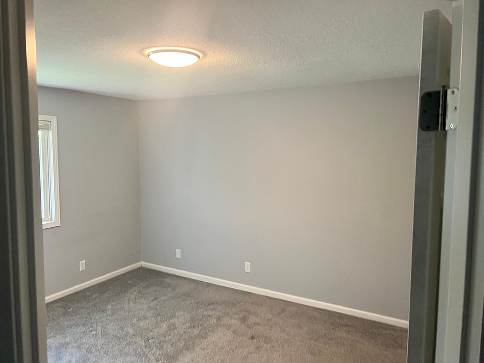 1st image of 780 Stewart Ave #1