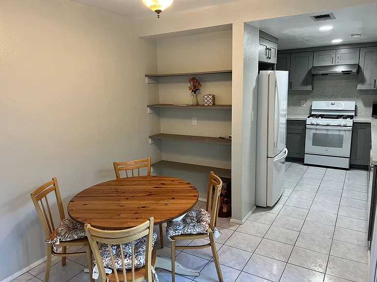 1709 Park Glen Cir #D — Photo 21