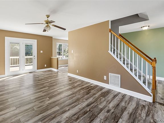 5th image of 8244 Christopher Paul Dr