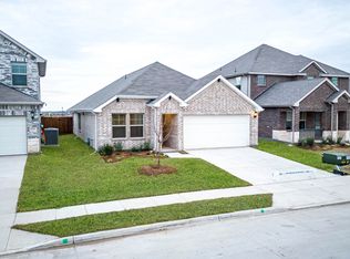 2353 Aspen Hill Dr, Forney, TX 75126
