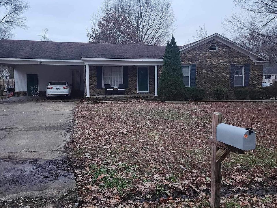 1st image of 722 Nancy Dr