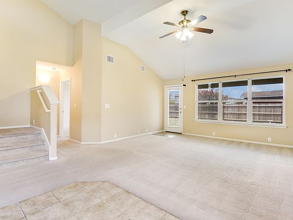 3rd image of 3023 McDonald Oak
