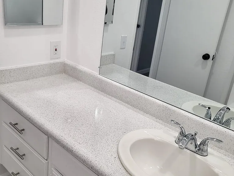 501 Courier Ave #D — Photo 13