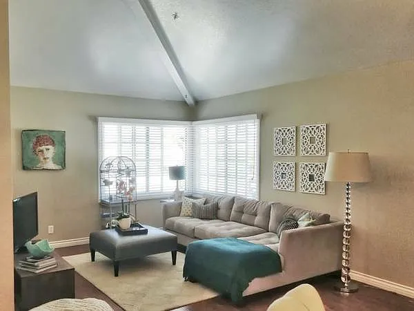 247 Avenida Granada #A — Photo 2