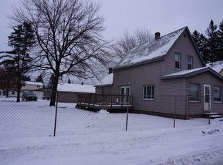 4021 E 2nd St, Superior, WI 54880