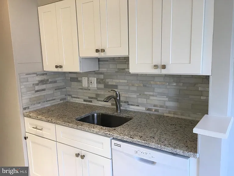 4301 Massachusetts Ave NW #3011 — Photo 3