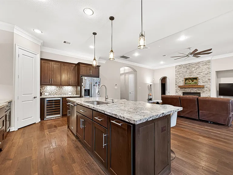 32607 Wingfoot Cir — Photo 17