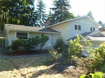 2nd image of 6604 173rd Pl SW