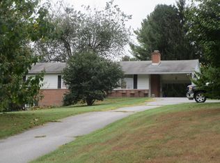 5817 Corporal Jones Ct, Mount Airy, MD 21771
