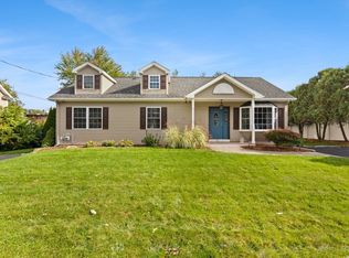 12 Tyson Pl, Attleboro, MA 02703