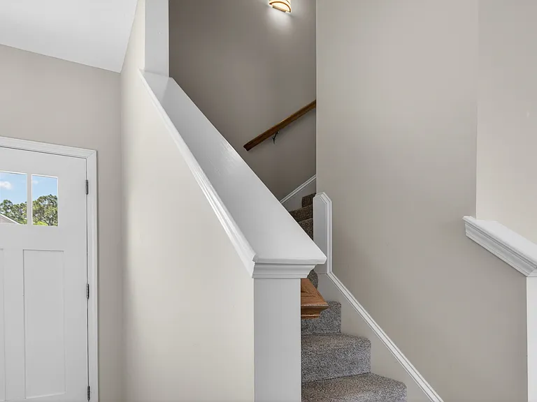 1026 Grayson Ave — Photo 15