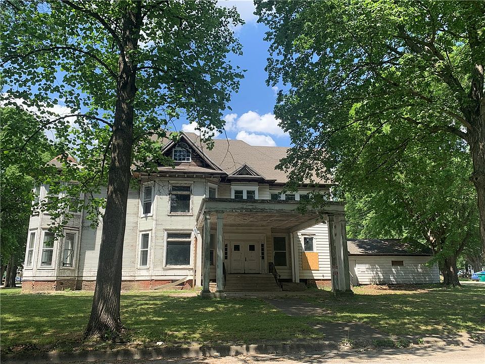 112 Kitchell Ave, Pana, IL 62557 MLS 6227501 Zillow