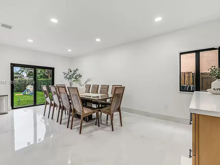 14551 SW 158th Ct — Photo 15