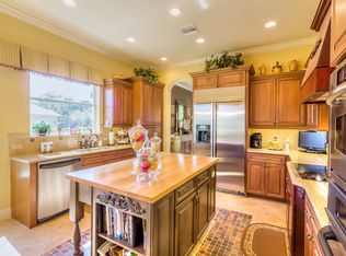 110 Emerald Lake Dr, Palm Coast, FL 32137