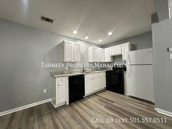 3rd image of 222 W 23rd St APT 5