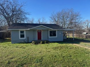 112 W Oconnell St, Howe, TX 75459