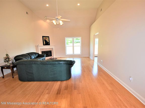 2nd image of 6538 Acree Woods Dr