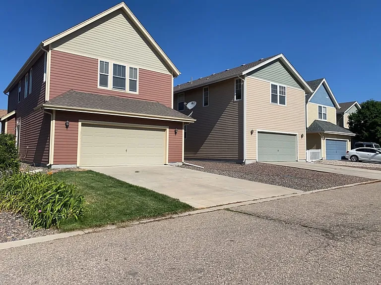 2738 Port Place Dr — Photo 37
