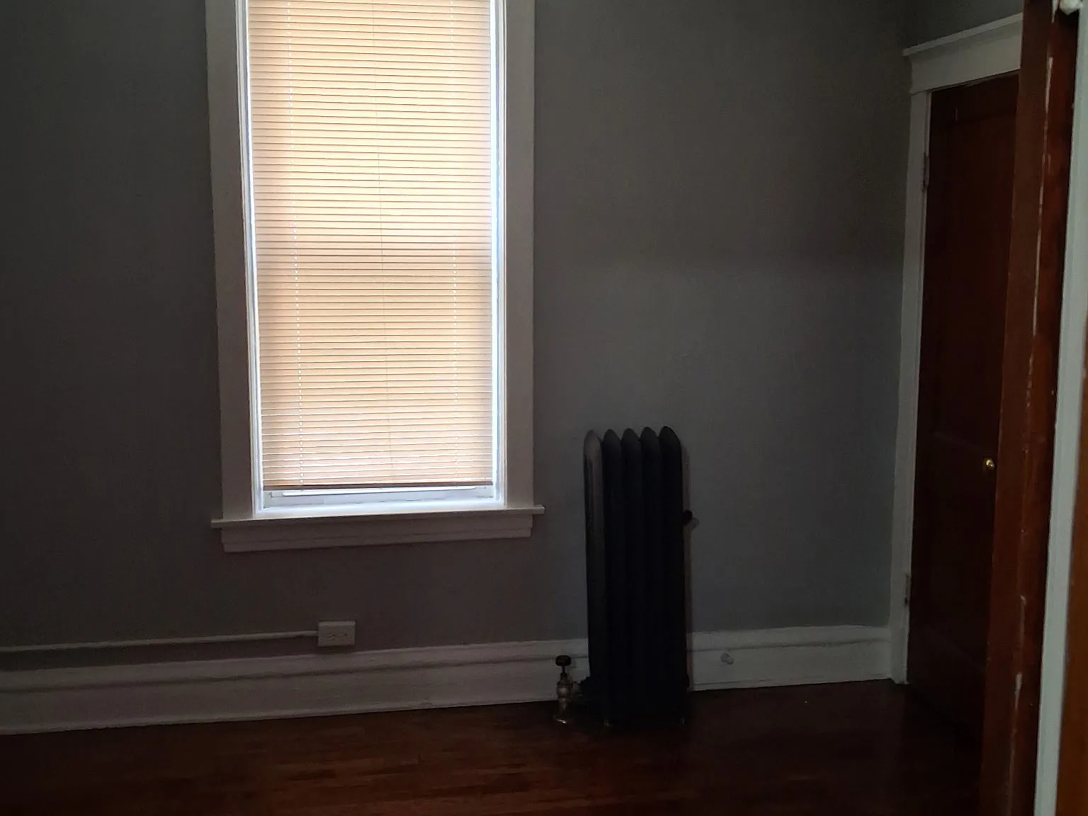 3 bed, $2,095 — Photo 3