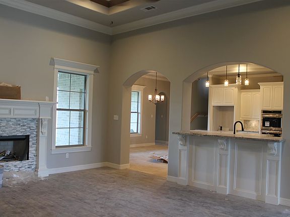 3rd image of 8335 Somerville Cir