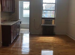 268 Nassau Ave APT 3R, Brooklyn, NY 11222