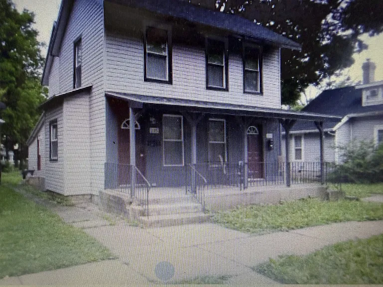 333 E Court St — Photo 1