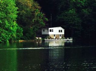 94 Cayuga Rd, Putnam Valley, NY 10579