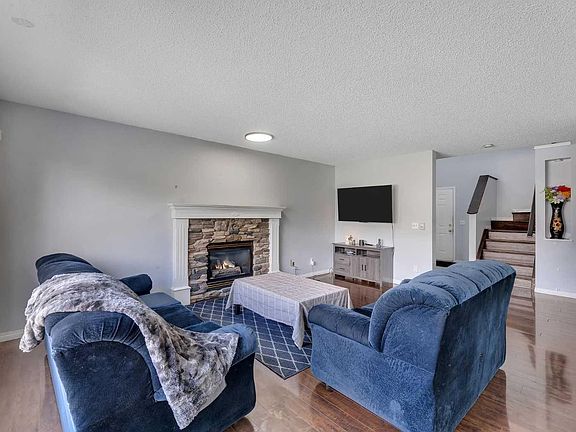 5th image of 153 Saddlemead Rd NE
