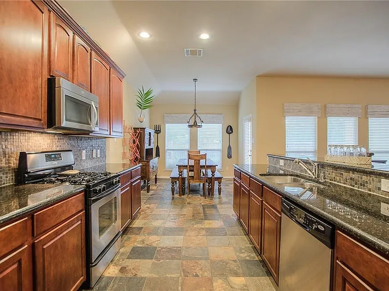 9620 Log Run Ct — Photo 15