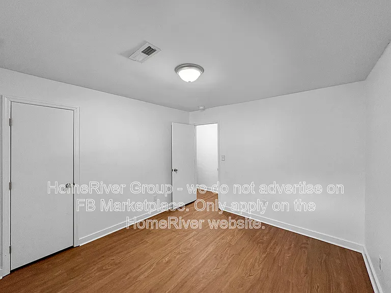 800 Moss St #102 — Photo 14