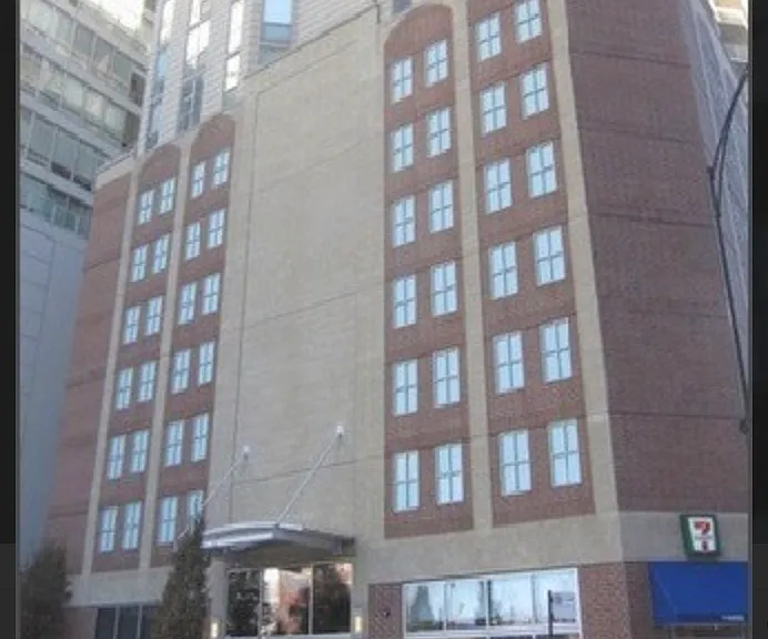 645 N Kingsbury St #907 — Photo 1