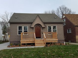 1326 Anita Ave, Grosse Pointe Woods, MI 48236