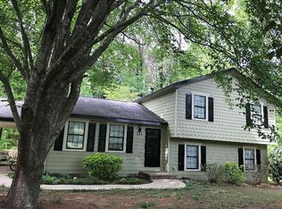 381 Plantation Blvd, Lawrenceville, GA 30046