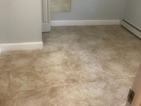 3rd image of 3573 Wilson Ave #1